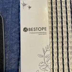 Bestope Professional antibacterial acne needle NWOT